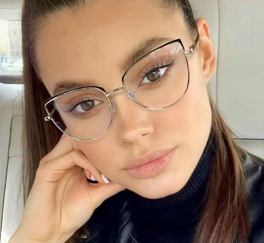 Anna Eyeglasses - Tha Shade Eyeglasses